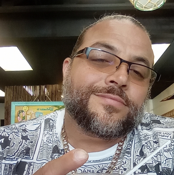 Meet your Posher, Pedro - Picture 1 of 1